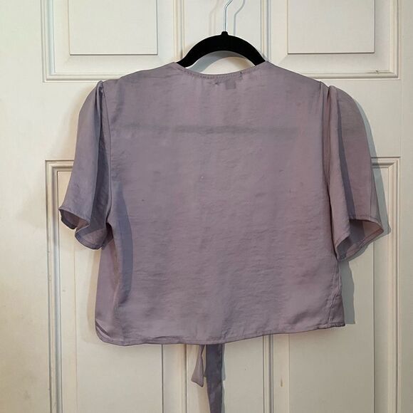 Wild Fable Lilac Wrap Crop Top Size Small - Picture 4 of 4